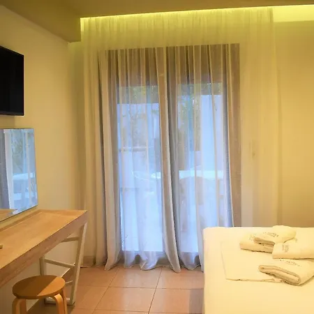 Irini Patira Apartmán Potos