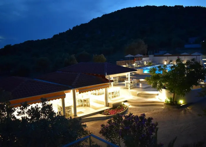 Irini Patira * Potos