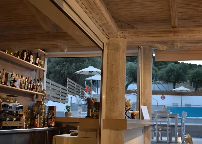 Apartament Irini Patira *