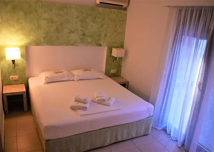 Apartament Irini Patira *